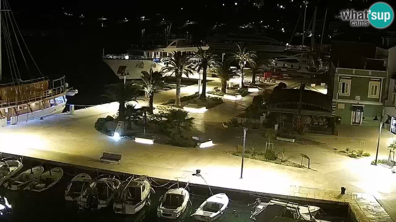 Jelsa vrtljiva spletna kamera otok Hvar – Dalmacija – Hrvaška