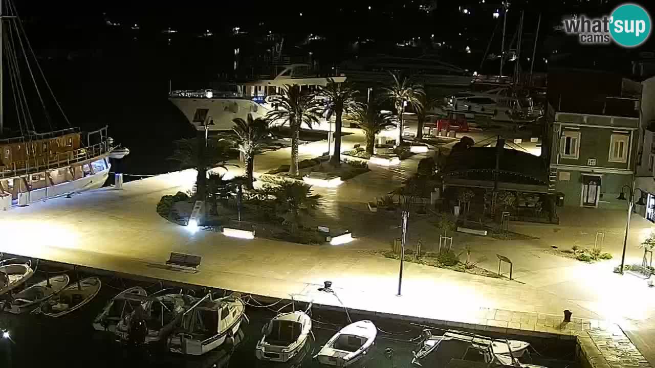 Webcam Jelsa Live motorisée – île de Hvar – Dalmatie – Croatie