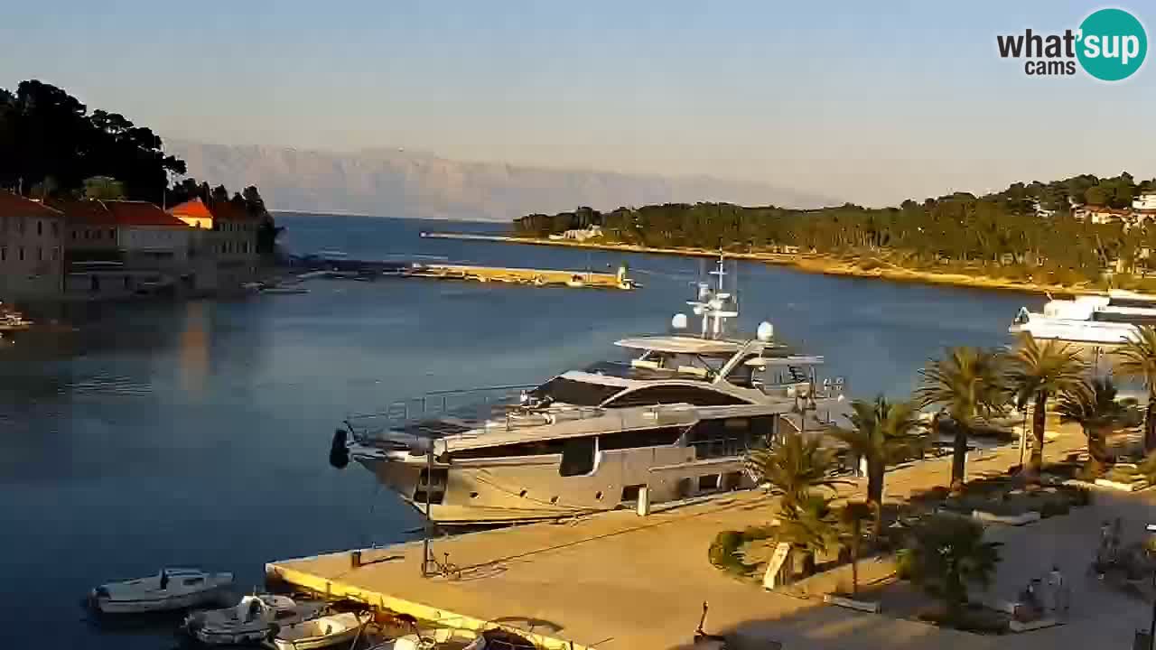 Webcam Jelsa Live motorisée – île de Hvar – Dalmatie – Croatie