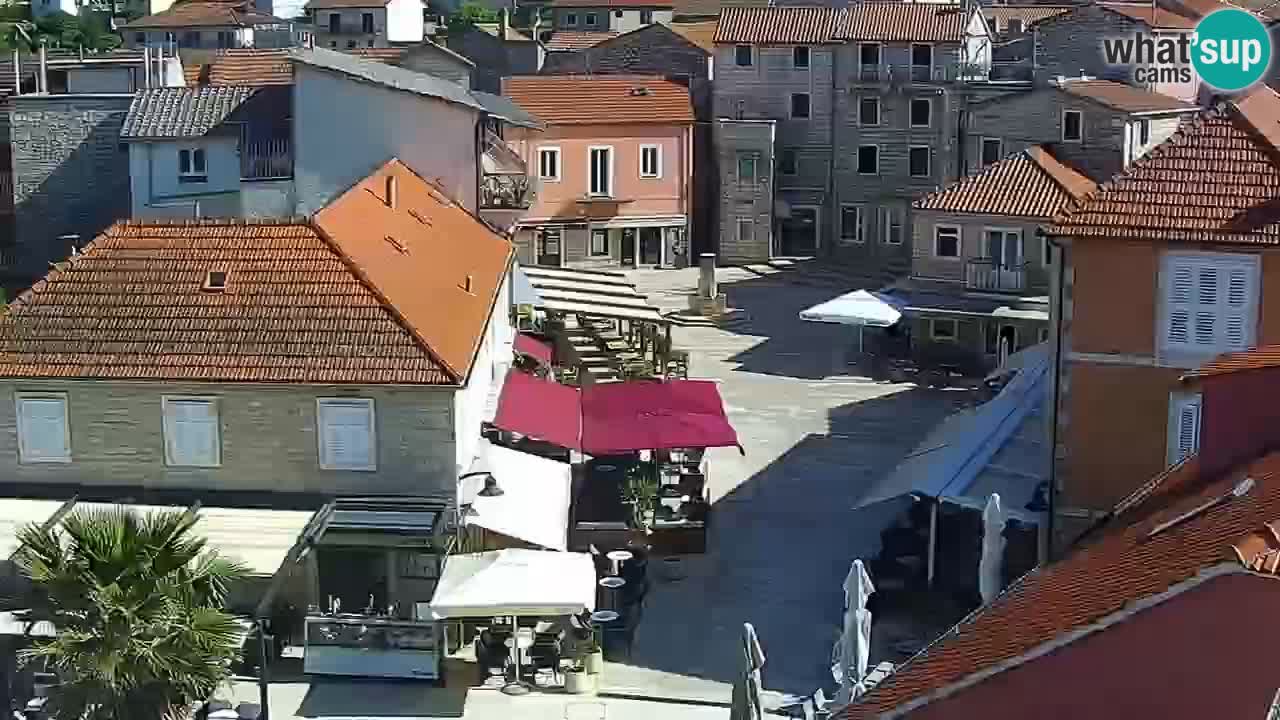 Jelsa motorizirana web kamera – otok Hvar – Dalmacija