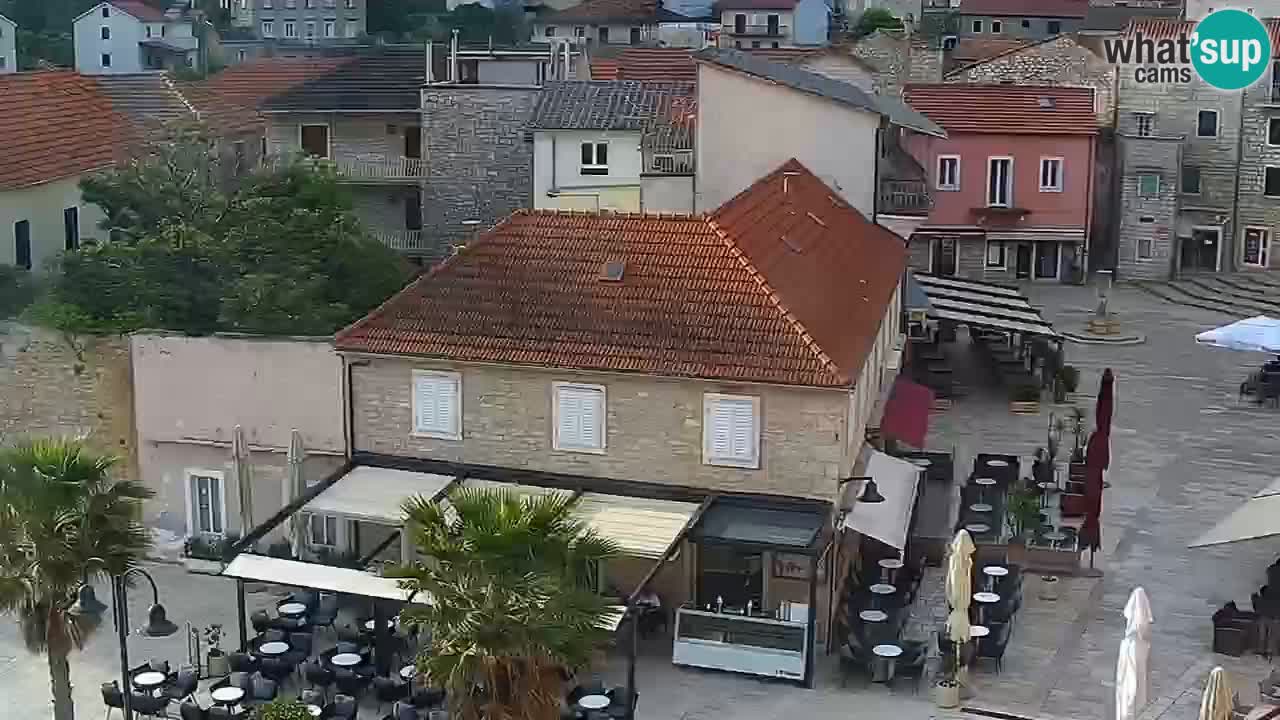 Jelsa Live Webcam motorizzata – Isola di Hvar – Dalmazia – Croazia