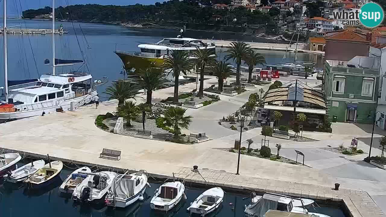 Webcam Jelsa Live motorisée – île de Hvar – Dalmatie – Croatie