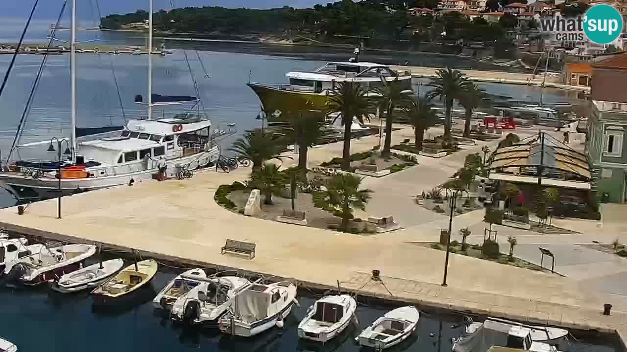 Webcam Jelsa Live motorisée – île de Hvar – Dalmatie – Croatie