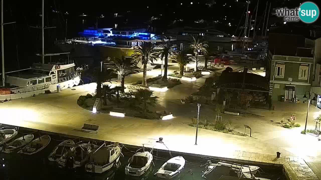 Jelsa vrtljiva spletna kamera otok Hvar – Dalmacija – Hrvaška