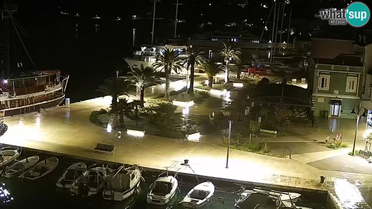 Webcam Jelsa Live motorisée – île de Hvar – Dalmatie – Croatie