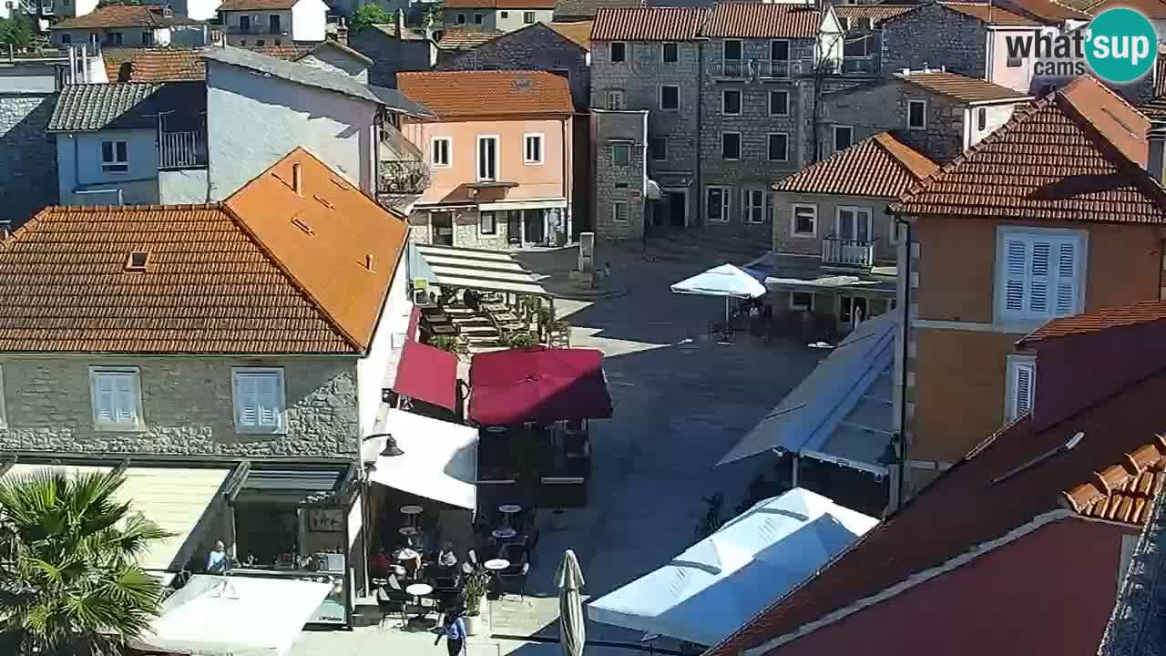 Jelsa vrtljiva spletna kamera otok Hvar – Dalmacija – Hrvaška