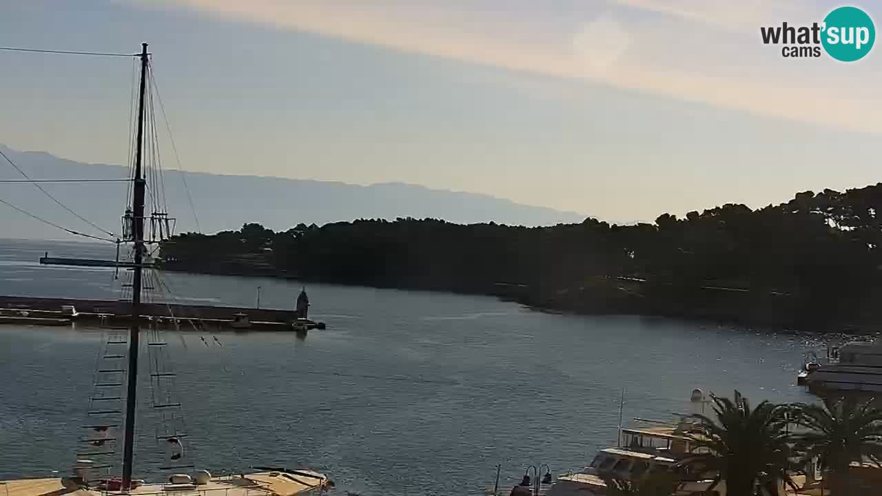 Webcam Jelsa Live motorisée – île de Hvar – Dalmatie – Croatie