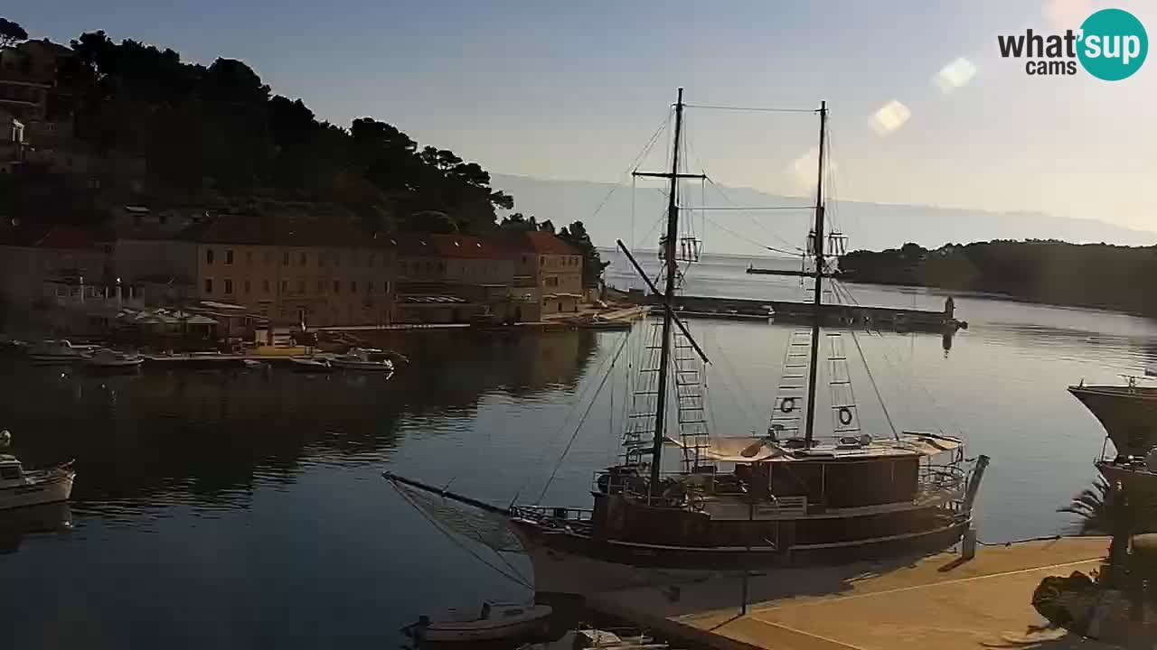 Jelsa camera en vivo – Isla de Hvar – Dalmacia – Croacia