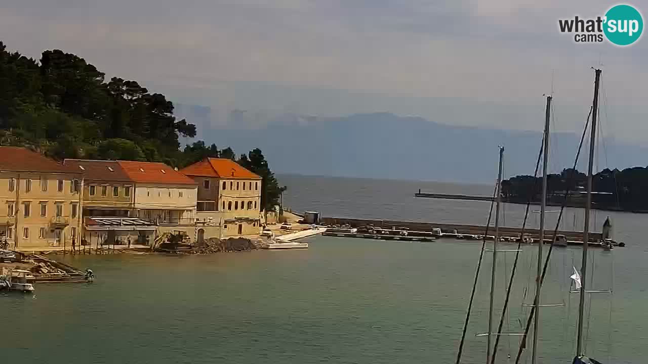 Webcam Jelsa Live motorisée – île de Hvar – Dalmatie – Croatie