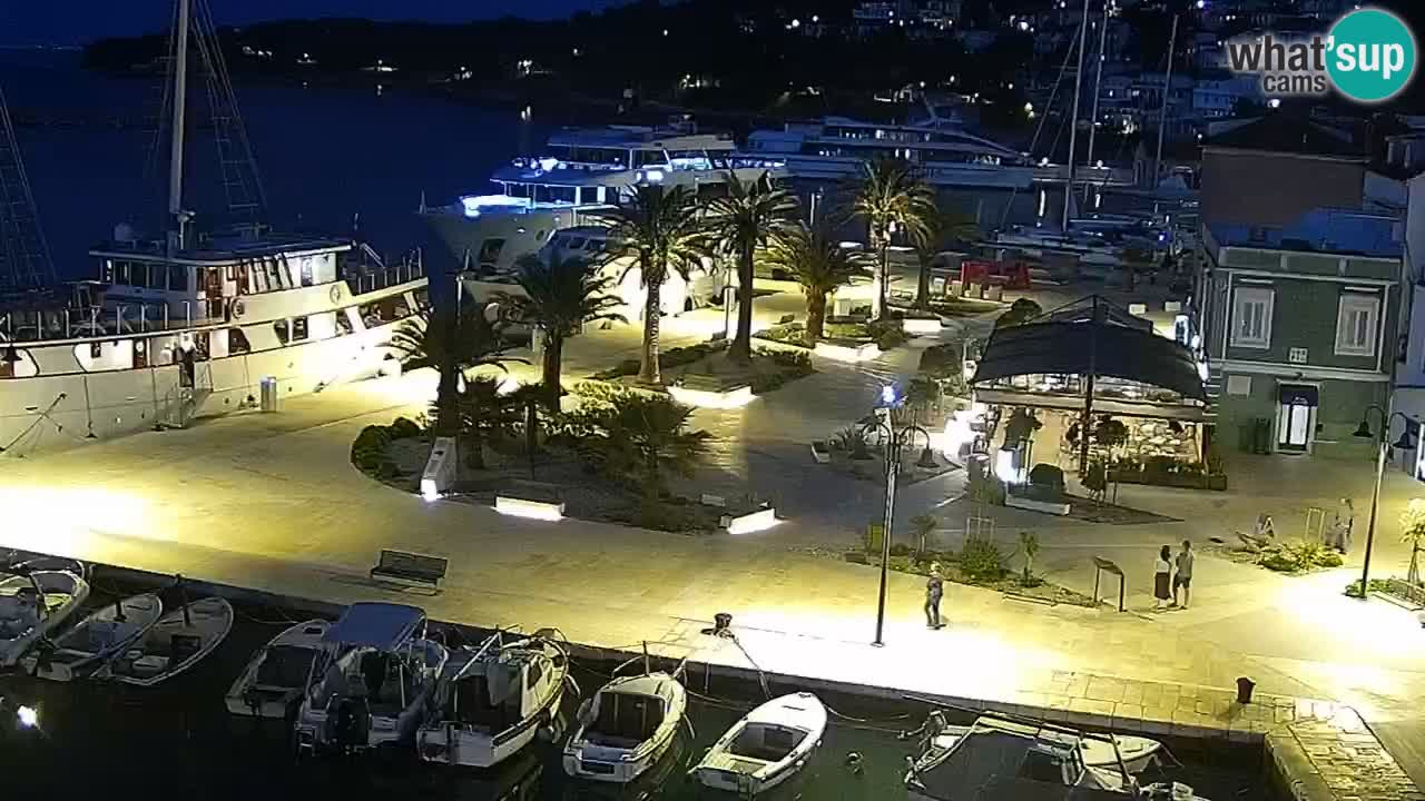 Jelsa vrtljiva spletna kamera otok Hvar – Dalmacija – Hrvaška