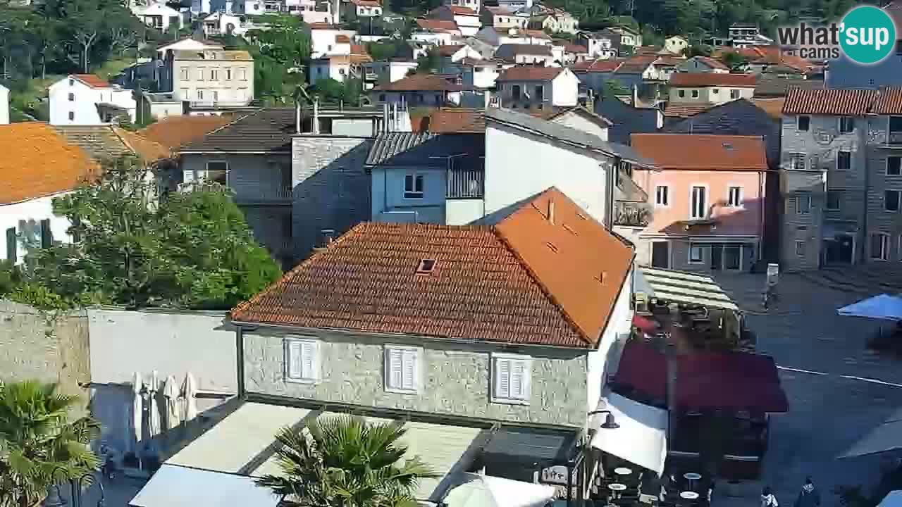 Jelsa vrtljiva spletna kamera otok Hvar – Dalmacija – Hrvaška