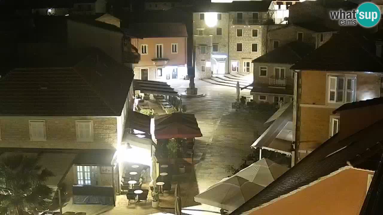 Jelsa vrtljiva spletna kamera otok Hvar – Dalmacija – Hrvaška