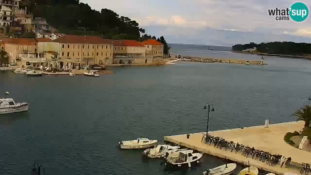 Jelsa Live Webcam motorized – Hvar island – Dalmatia – Croatia