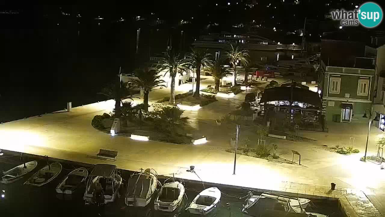 Jelsa vrtljiva spletna kamera otok Hvar – Dalmacija – Hrvaška