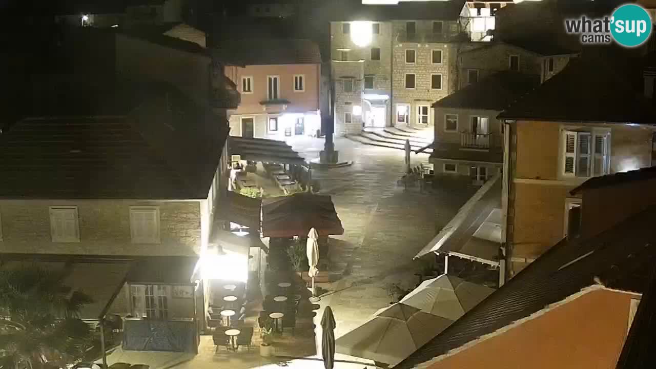 Jelsa vrtljiva spletna kamera otok Hvar – Dalmacija – Hrvaška