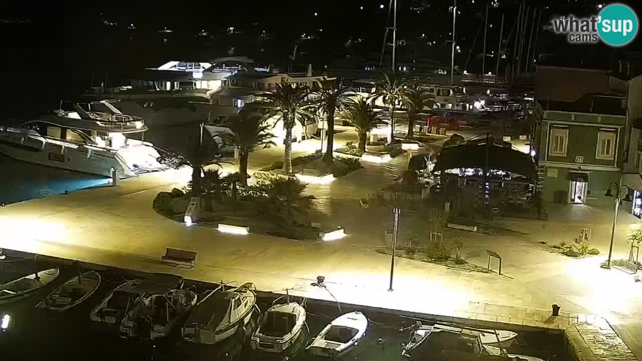Jelsa vrtljiva spletna kamera otok Hvar – Dalmacija – Hrvaška
