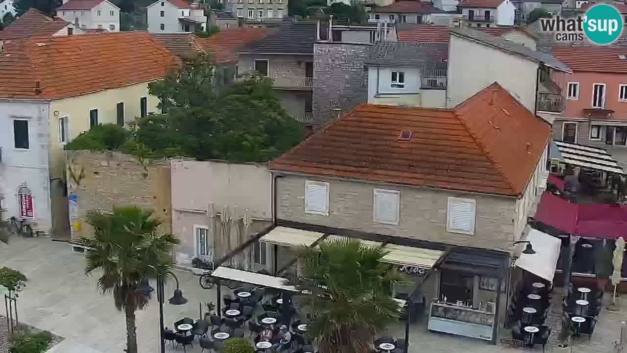Jelsa vrtljiva spletna kamera otok Hvar – Dalmacija – Hrvaška