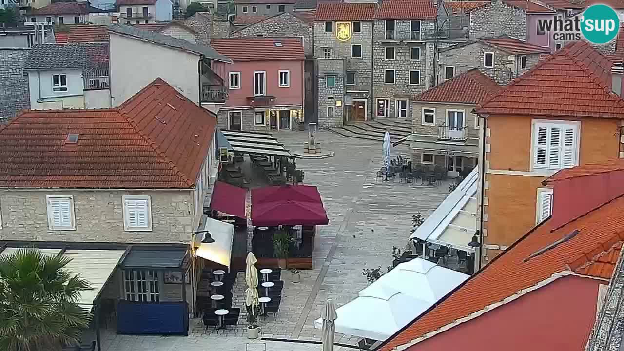 Jelsa vrtljiva spletna kamera otok Hvar – Dalmacija – Hrvaška