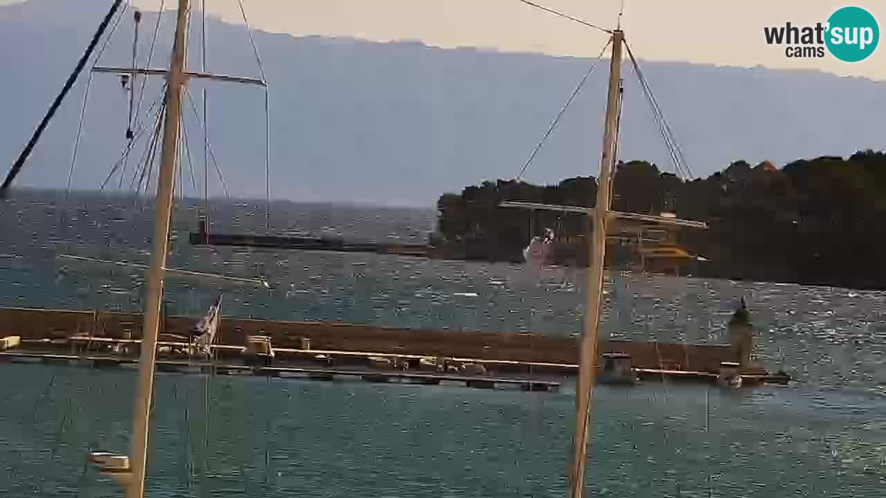 Jelsa Live Webcam motorisiert – Insel Hvar – Dalmatien – Kroatien