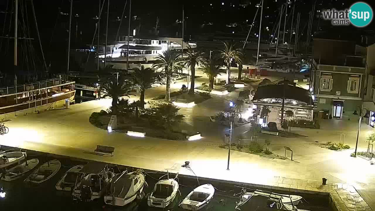Webcam Jelsa Live motorisée – île de Hvar – Dalmatie – Croatie