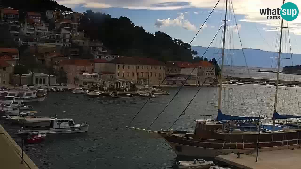 Jelsa vrtljiva spletna kamera otok Hvar – Dalmacija – Hrvaška