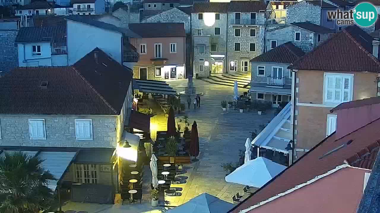 Webcam Jelsa Live motorisée – île de Hvar – Dalmatie – Croatie
