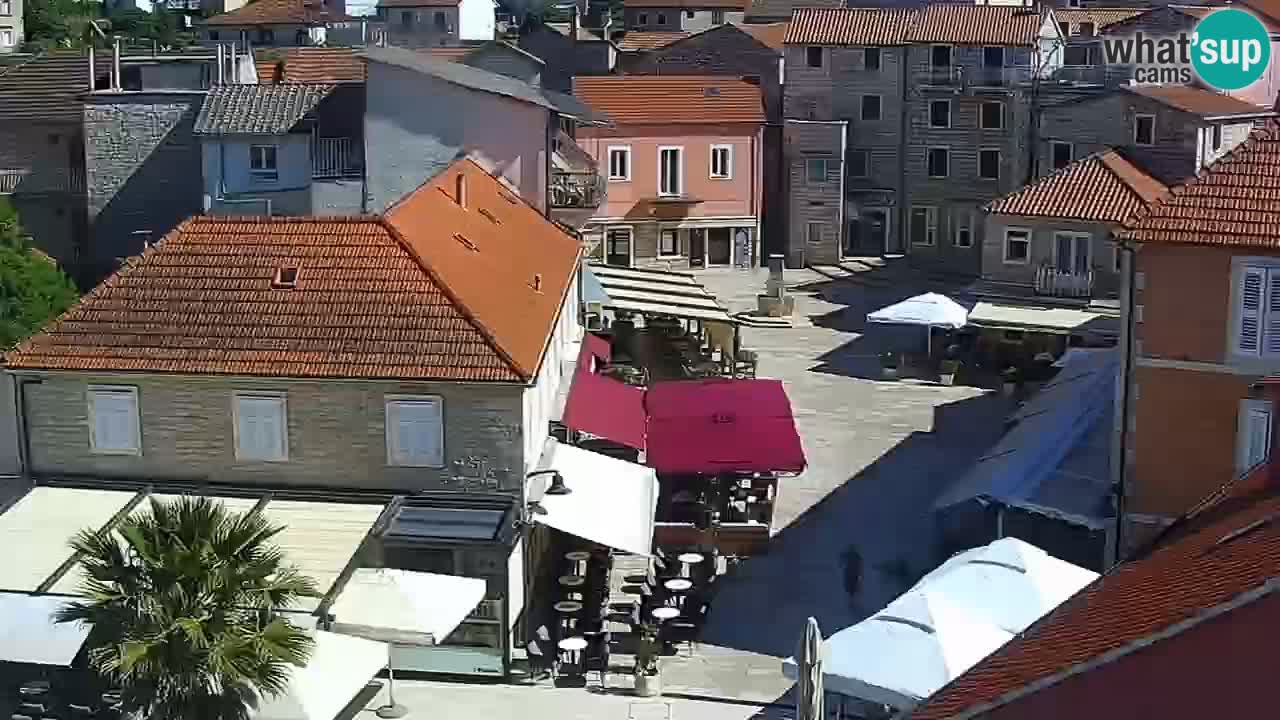 Webcam Jelsa Live motorisée – île de Hvar – Dalmatie – Croatie