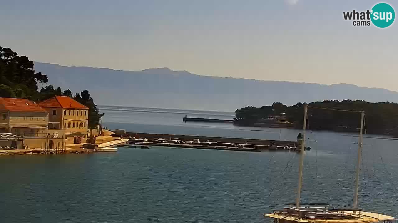 Jelsa vrtljiva spletna kamera otok Hvar – Dalmacija – Hrvaška