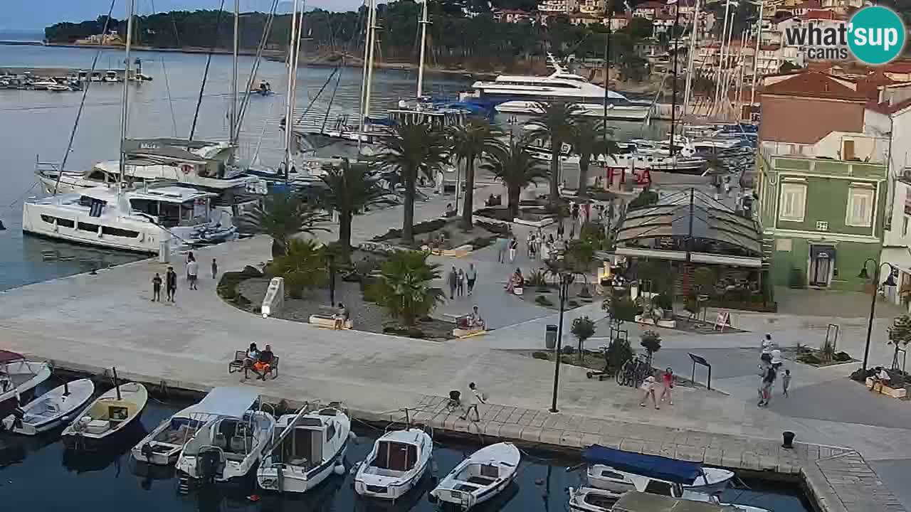 Jelsa motorizirana web kamera – otok Hvar – Dalmacija