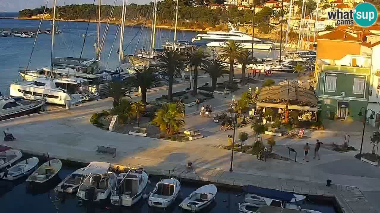Jelsa web kamera Hvar otok