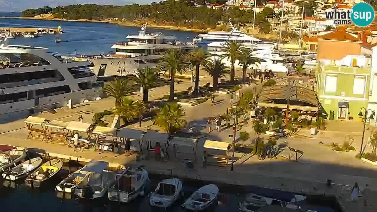 Jelsa Live Webcam motorizzata – Isola di Hvar – Dalmazia – Croazia