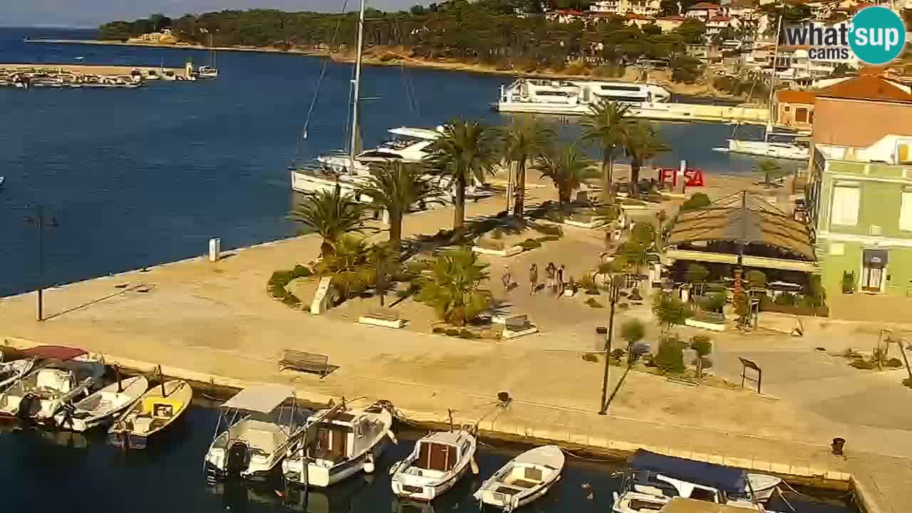 Webcam Jelsa Live motorisée – île de Hvar – Dalmatie – Croatie
