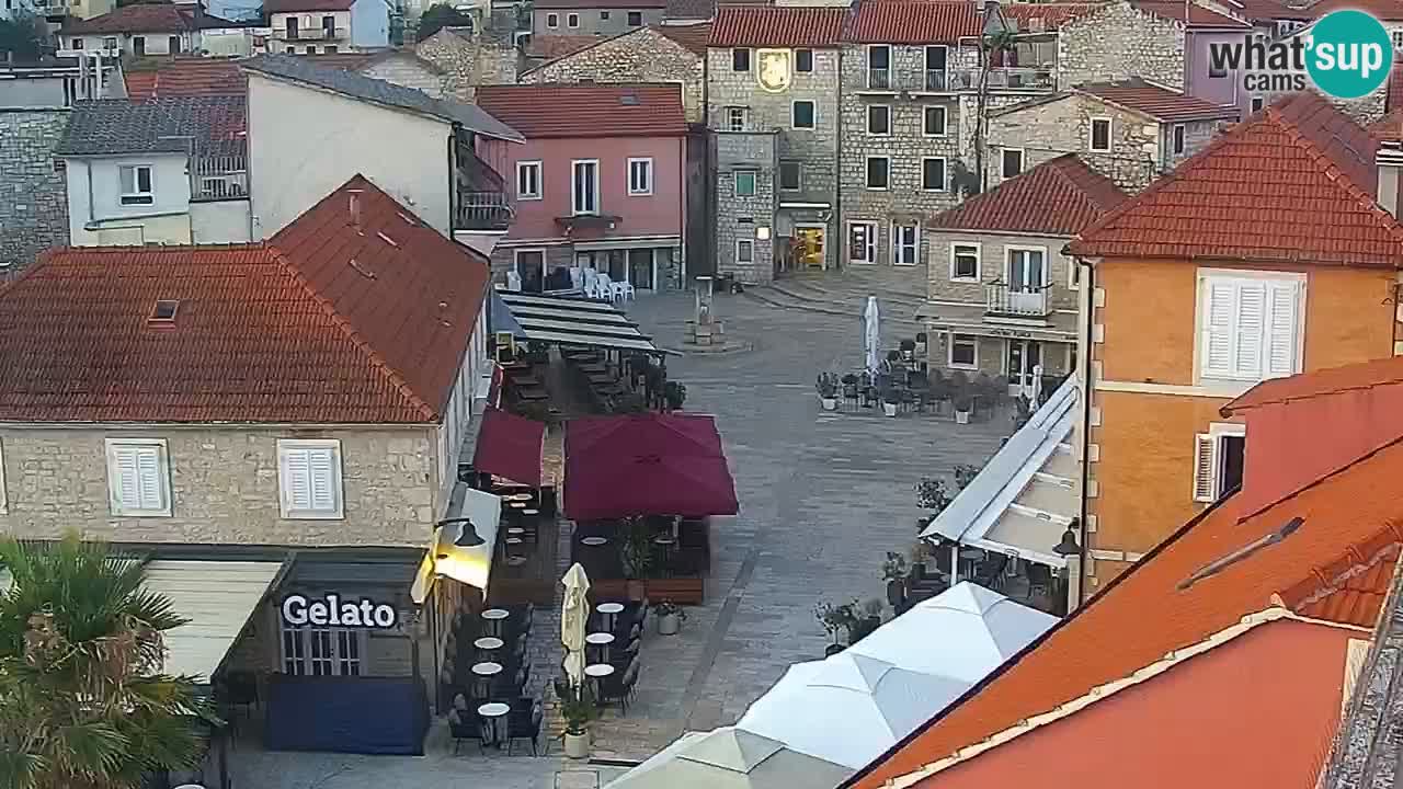 Jelsa Live Webcam motorizzata – Isola di Hvar – Dalmazia – Croazia