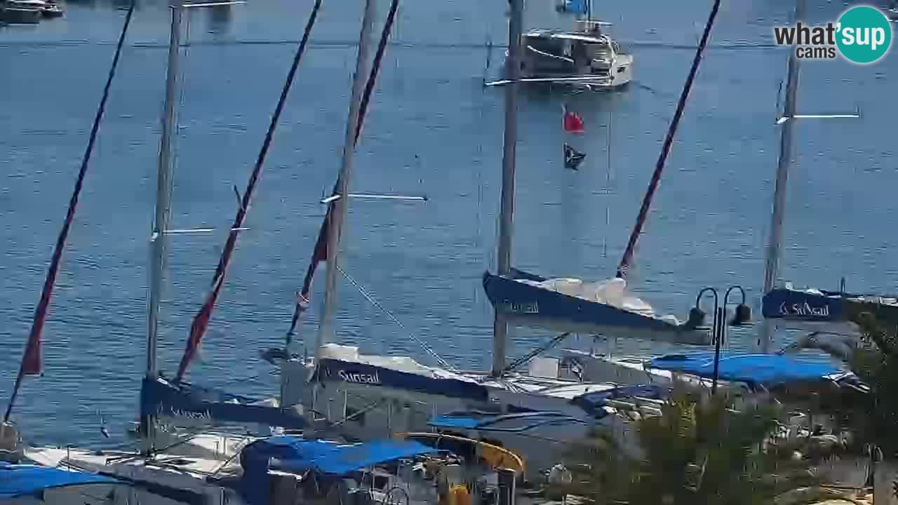 Jelsa vrtljiva spletna kamera otok Hvar – Dalmacija – Hrvaška