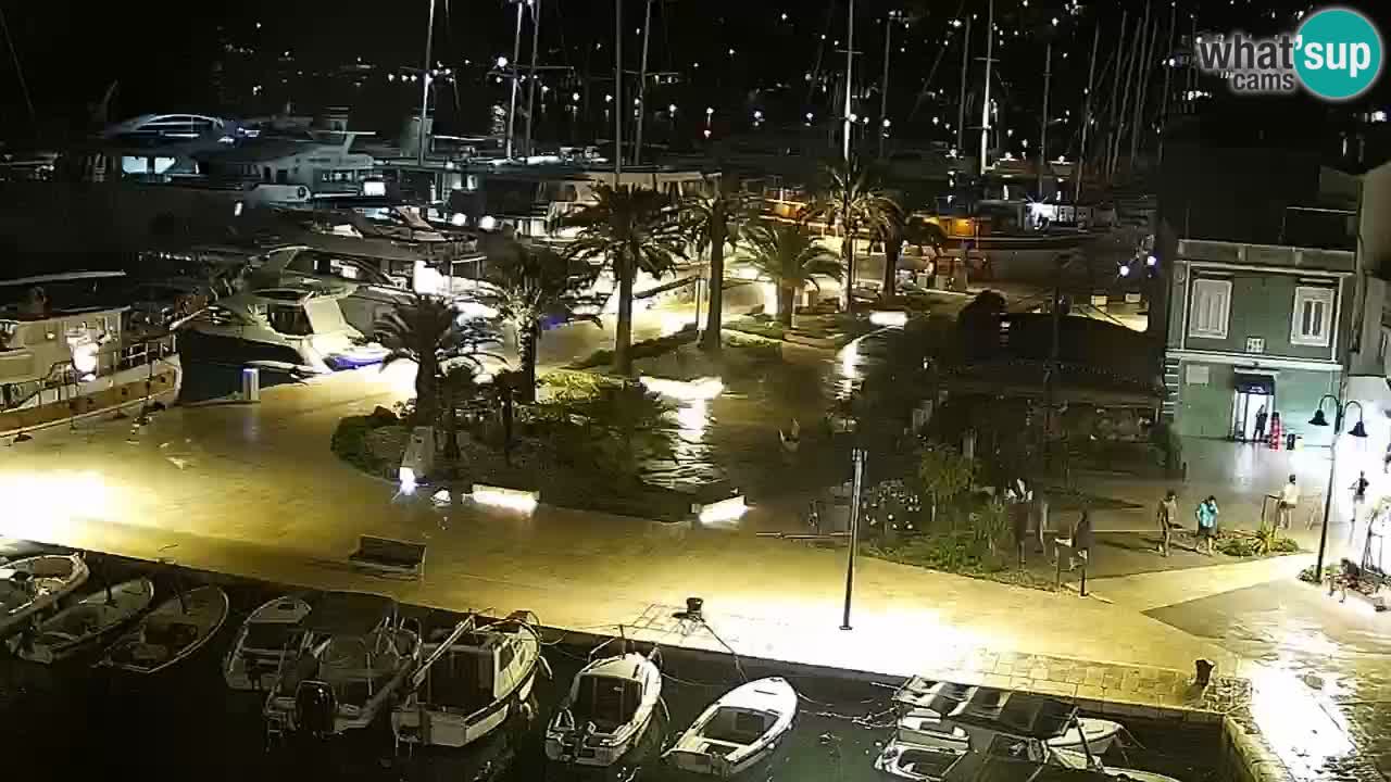 Jelsa vrtljiva spletna kamera otok Hvar – Dalmacija – Hrvaška