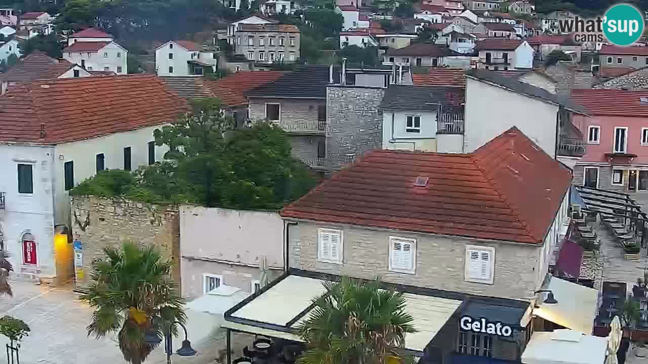 Jelsa vrtljiva spletna kamera otok Hvar – Dalmacija – Hrvaška