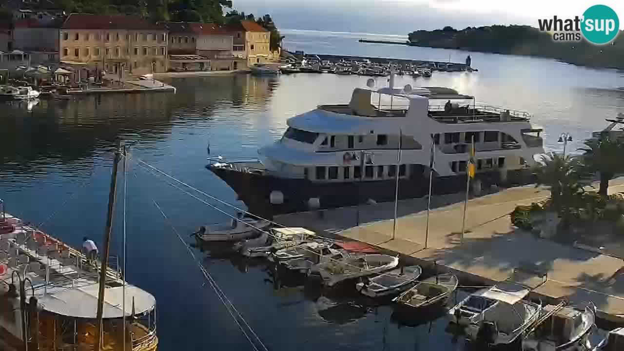 Jelsa camera en vivo – Isla de Hvar – Dalmacia – Croacia