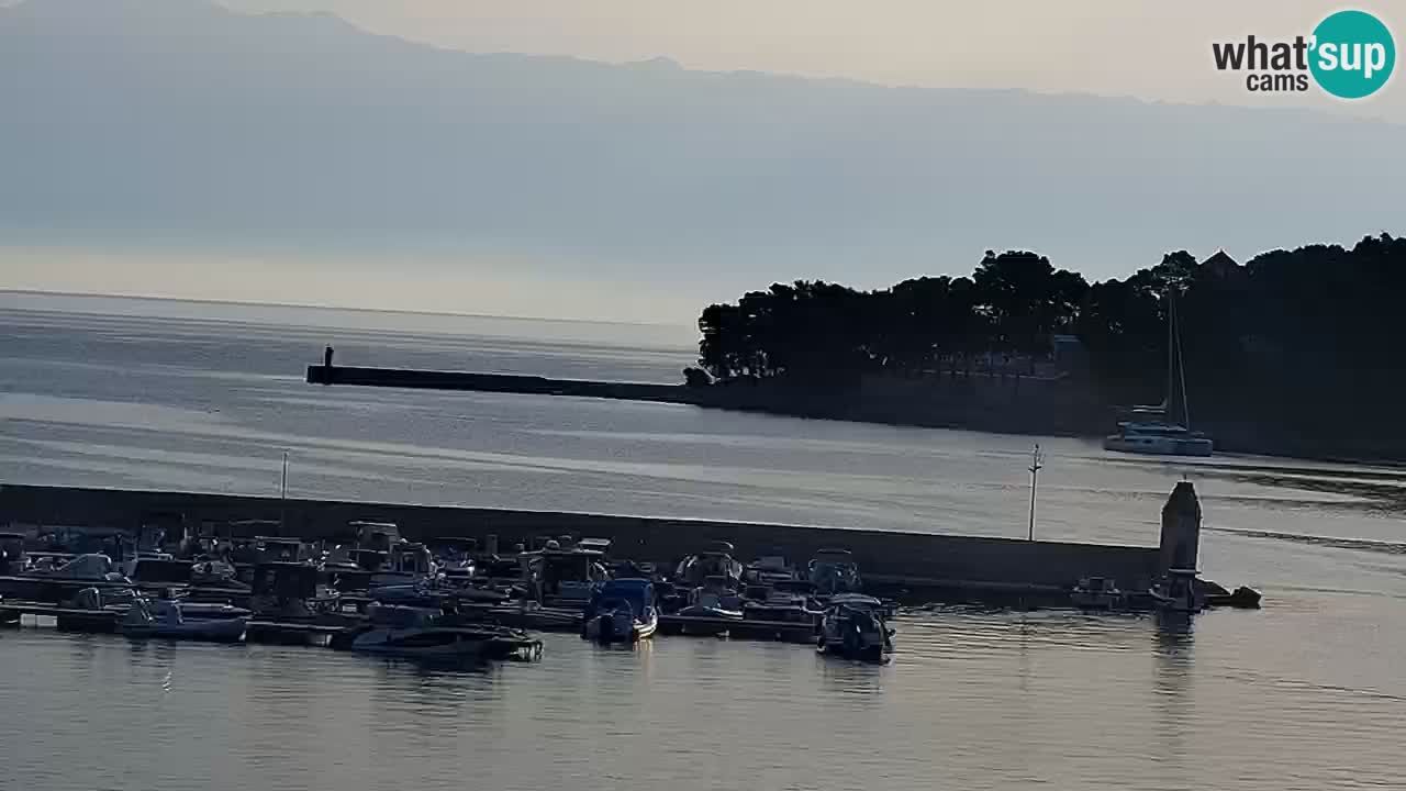 Jelsa motorizirana web kamera – otok Hvar – Dalmacija