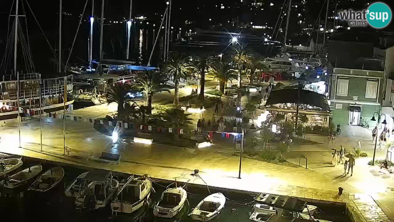 Webcam Jelsa Live motorisée – île de Hvar – Dalmatie – Croatie