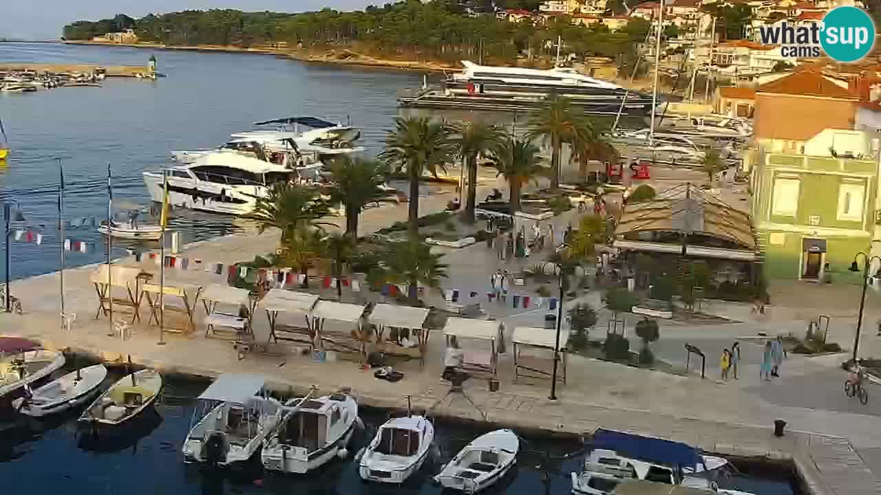 Jelsa Live Webcam motorizzata – Isola di Hvar – Dalmazia – Croazia