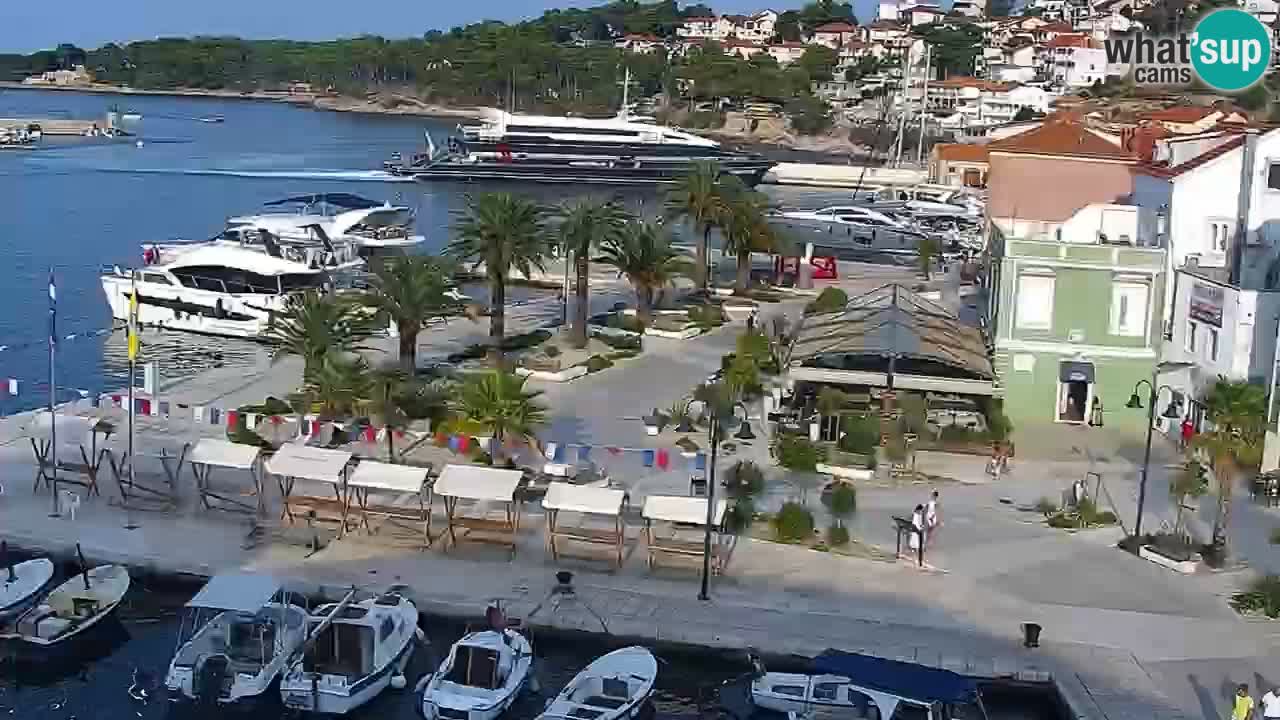 Webcam Jelsa Live motorisée – île de Hvar – Dalmatie – Croatie