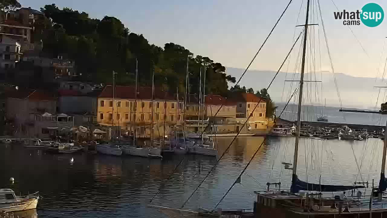 Jelsa motorizirana web kamera – otok Hvar – Dalmacija