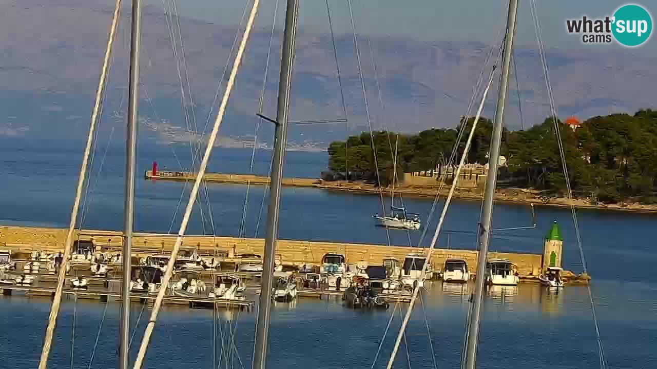 Jelsa motorizirana web kamera – otok Hvar – Dalmacija