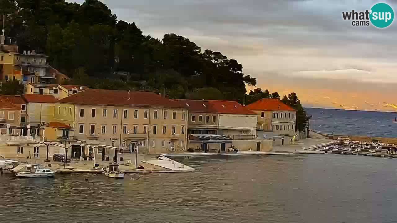 Webcam Jelsa Live motorisée – île de Hvar – Dalmatie – Croatie
