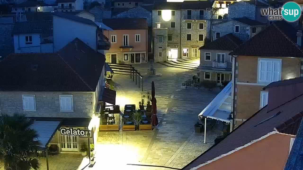 Webcam Jelsa Live motorisée – île de Hvar – Dalmatie – Croatie