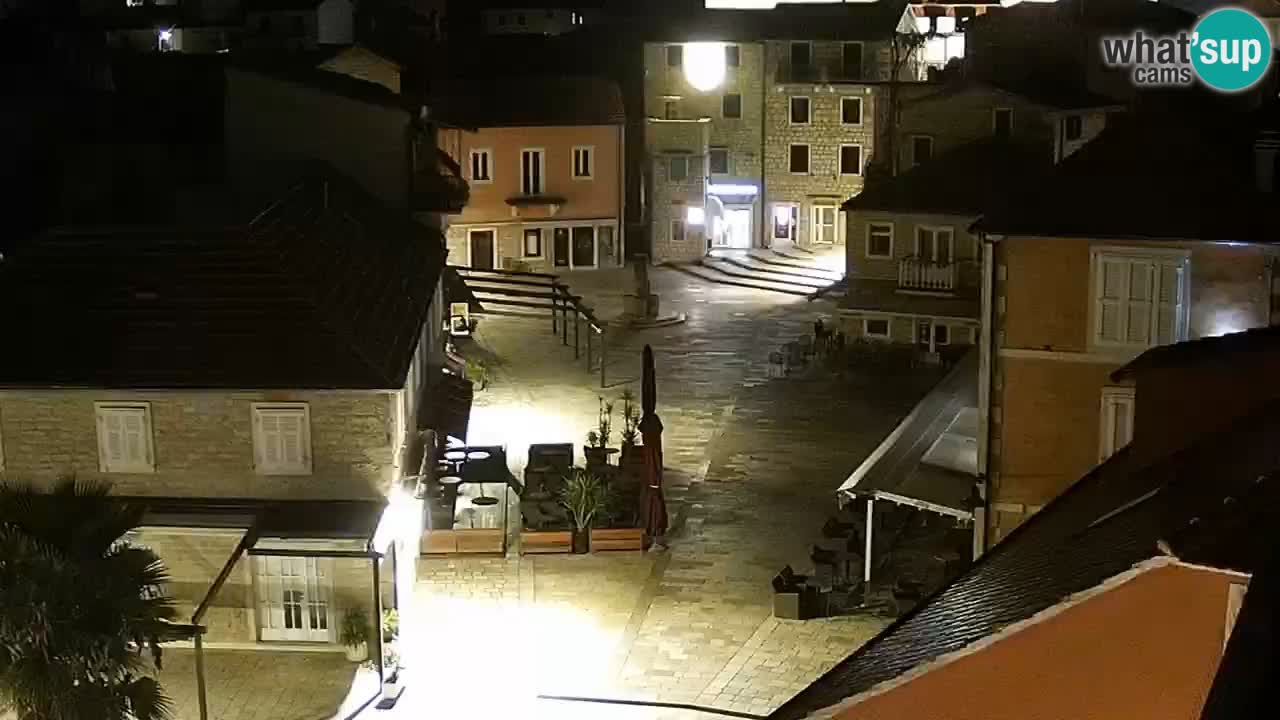 Webcam Jelsa Live motorisée – île de Hvar – Dalmatie – Croatie