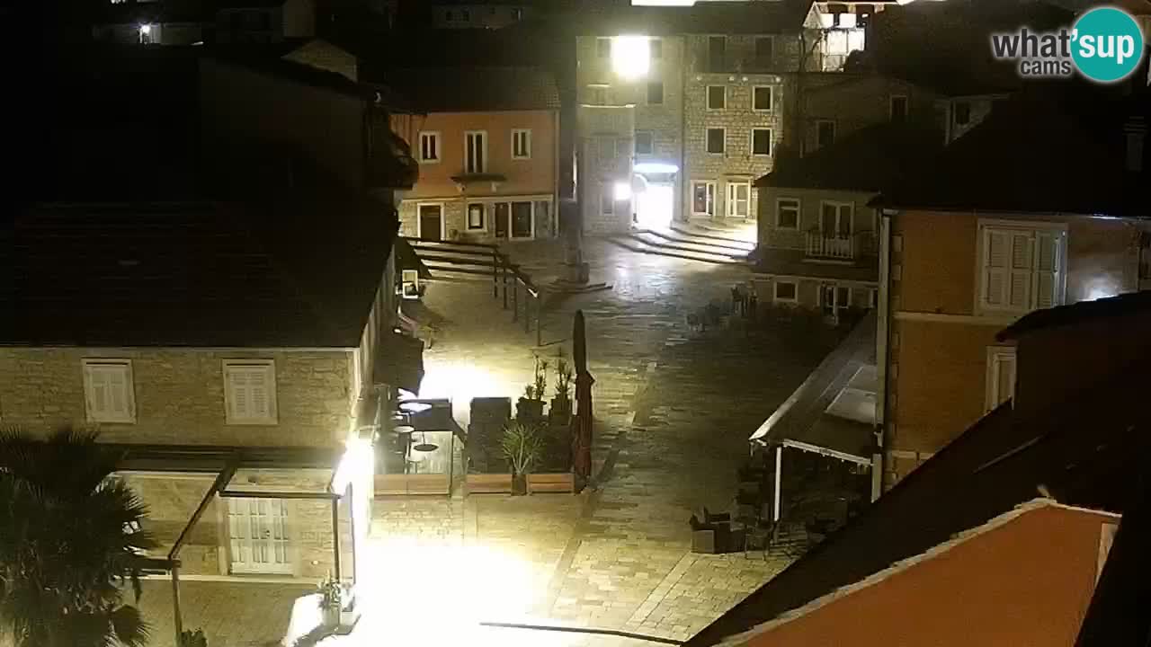 Webcam Jelsa Live motorisée – île de Hvar – Dalmatie – Croatie