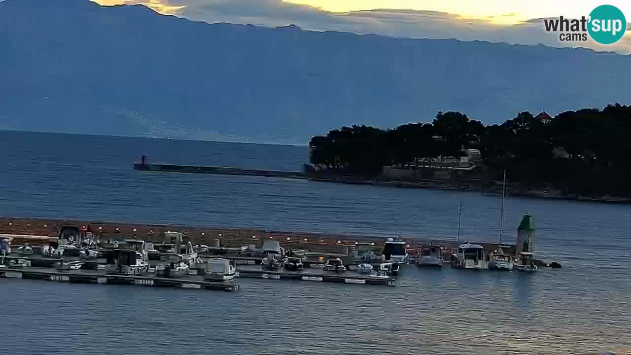 Webcam Jelsa Live motorisée – île de Hvar – Dalmatie – Croatie