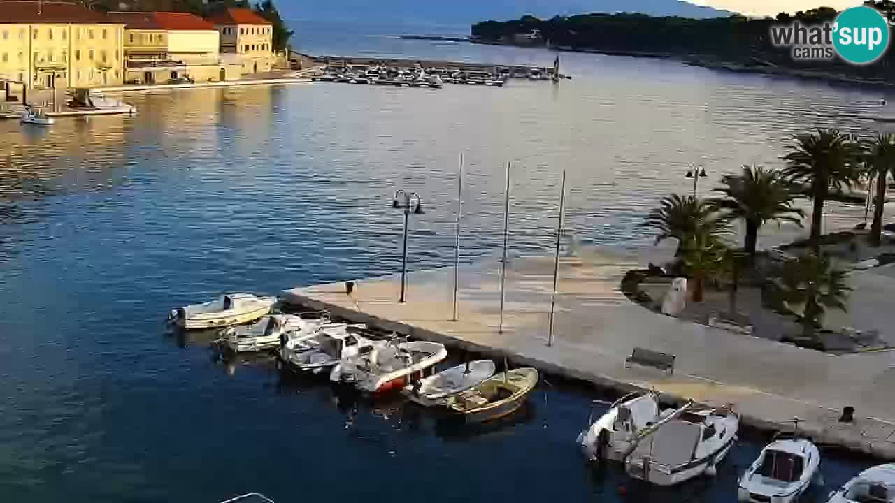 Jelsa motorizirana web kamera – otok Hvar – Dalmacija