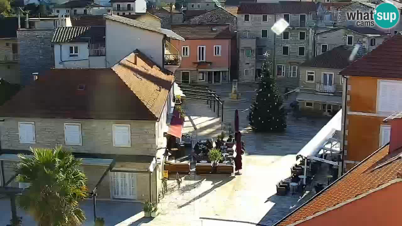 Webcam Jelsa Live motorisée – île de Hvar – Dalmatie – Croatie